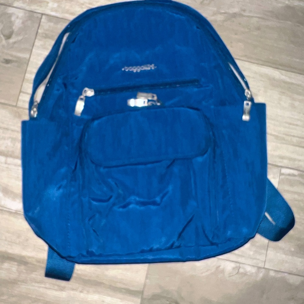 Baggallini Travel Back-Pack